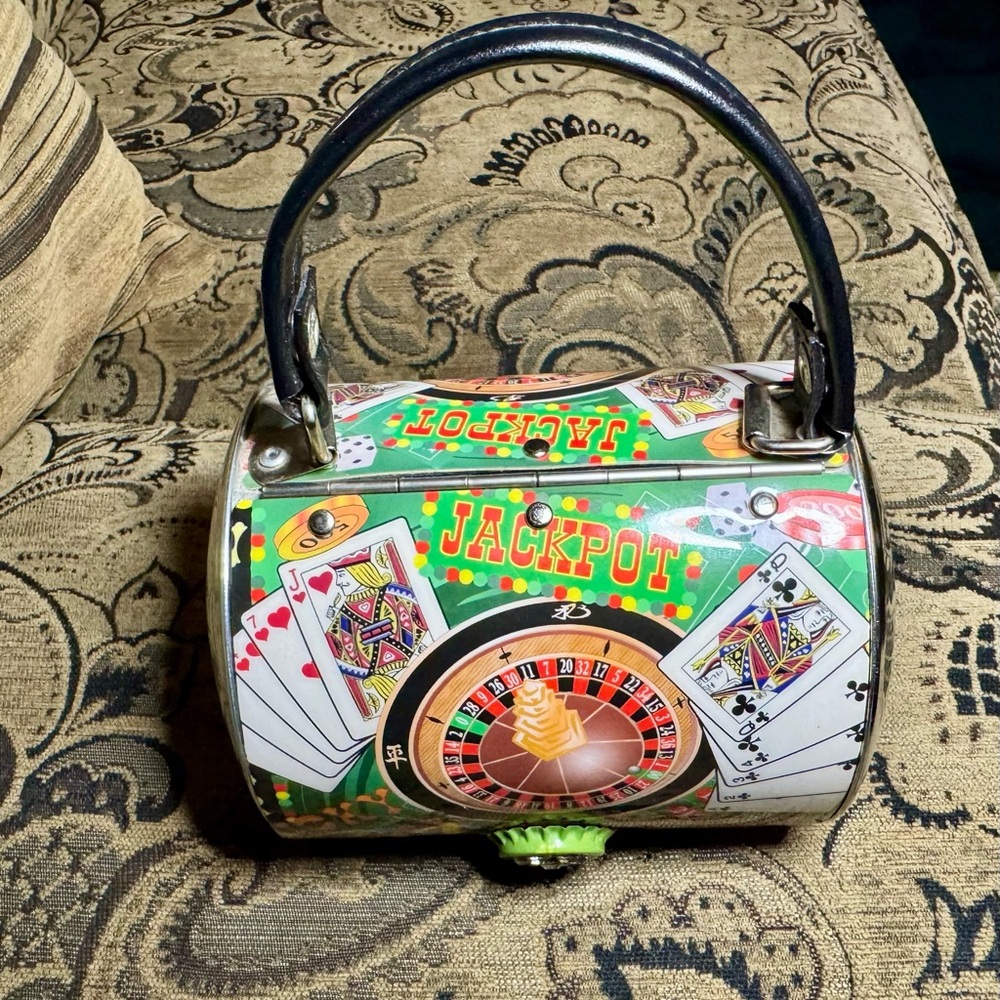 🔥Host Pick🔥Casino Games purse.